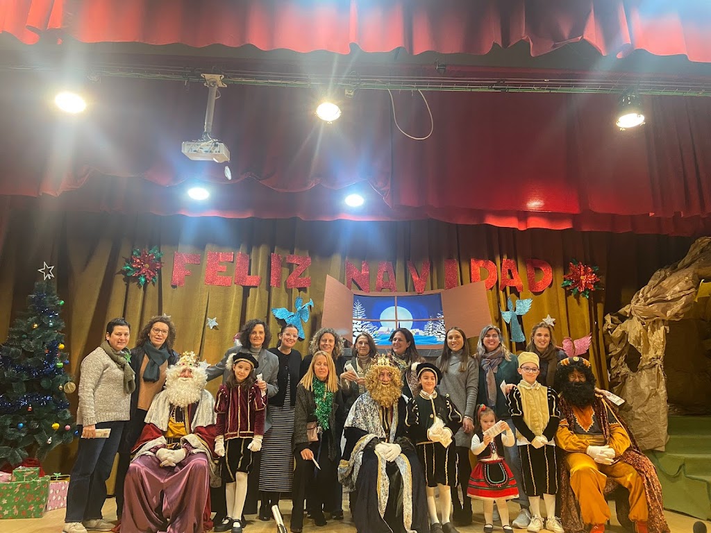 Colegio San Luis y San Ildefonso - Rebano de Maria