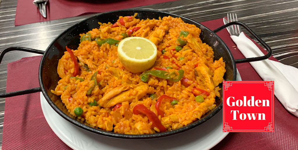 Golden Town — Comida y bebida
