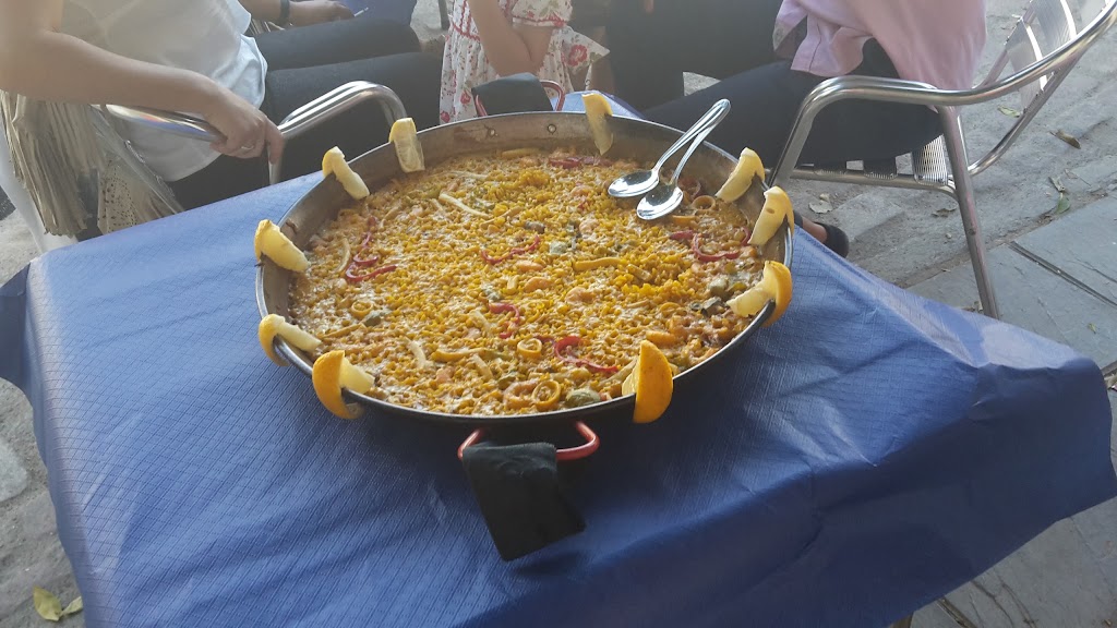 Bar Restaurante Maruja Limon — Paella