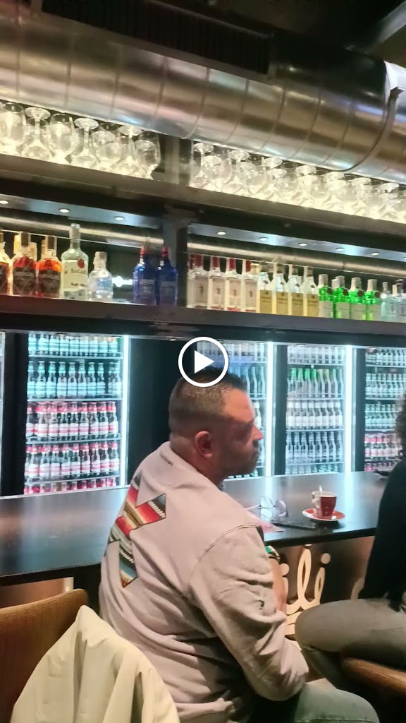 Supercerveceria Mostoles — Ambiente