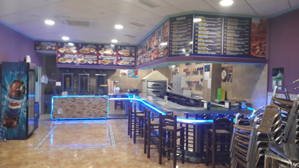 Restaurante Sabor Kebab Y Pizzeria — Ambiente