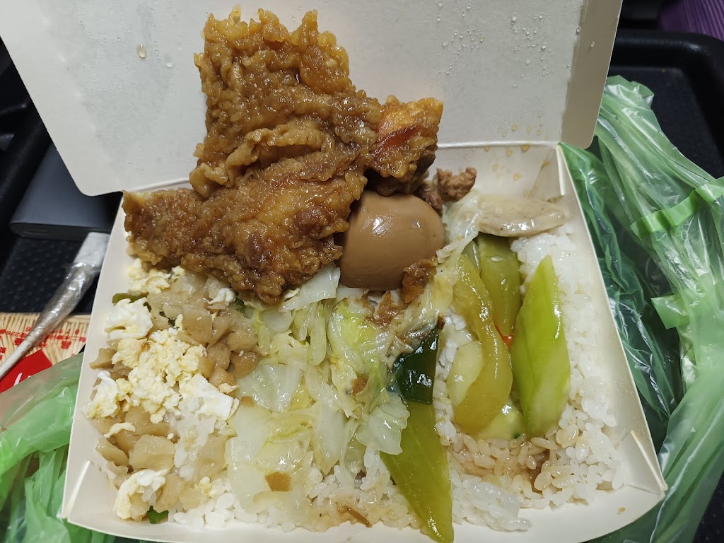 萬里香排骨飯 的照片