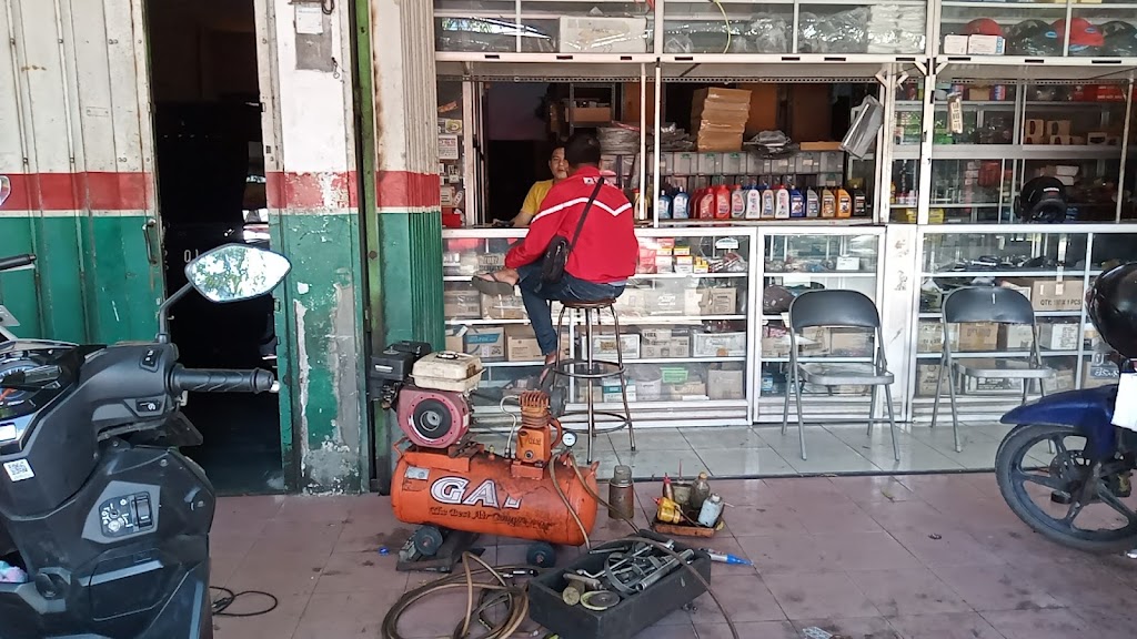 Bengkel Lancar Rejeki Motor