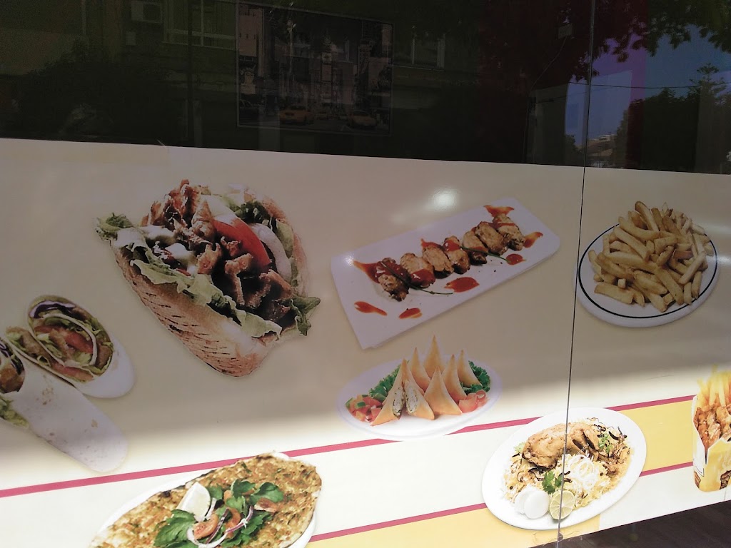 Bombay Kebab House — Comida y bebida