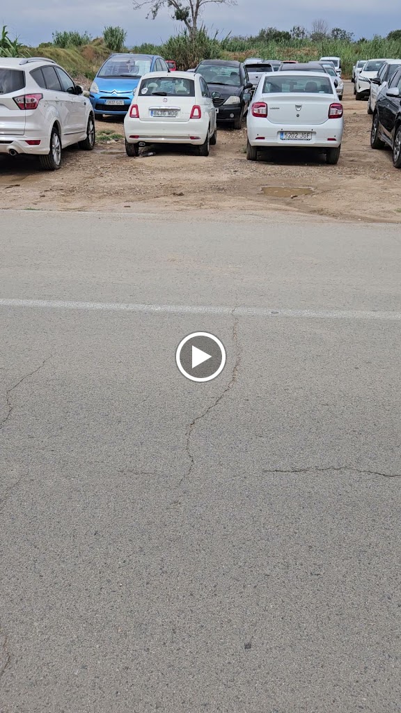 Estacionamiento gratis — Videos