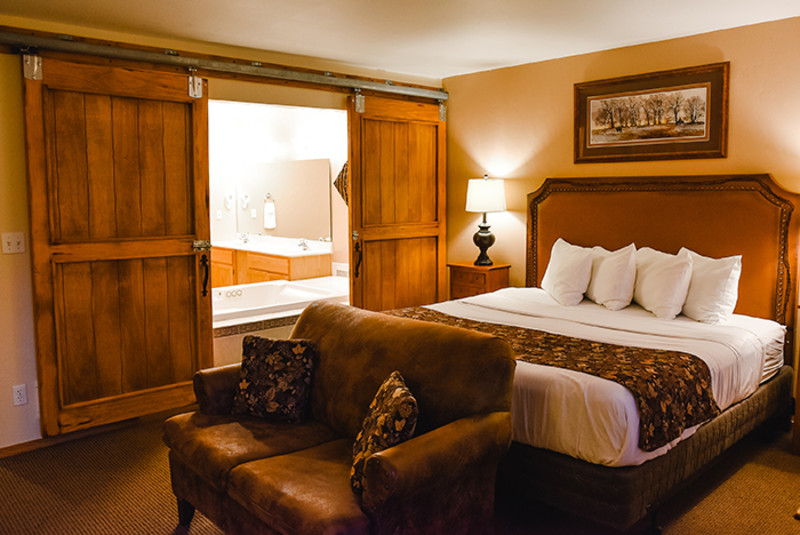  The Lodge at Leathem Smith