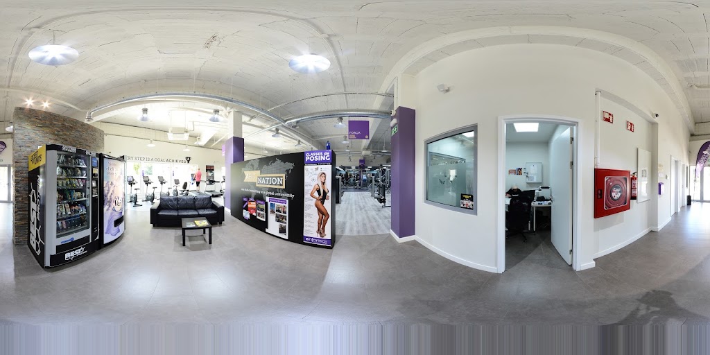 Anytime Fitness Vic — Street View y 360deg