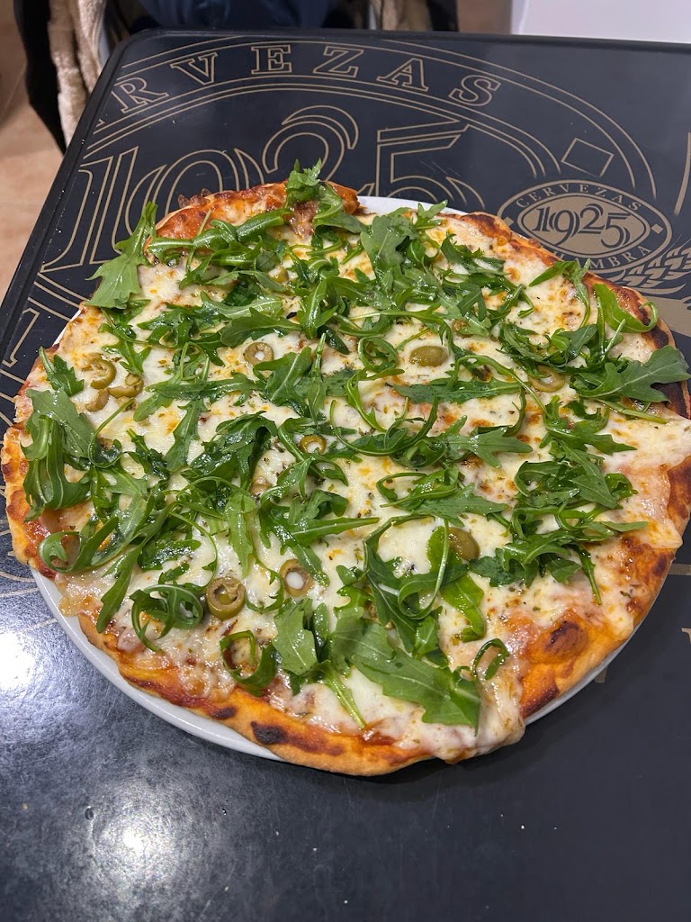 Empanadas la reserva — Comida y bebida