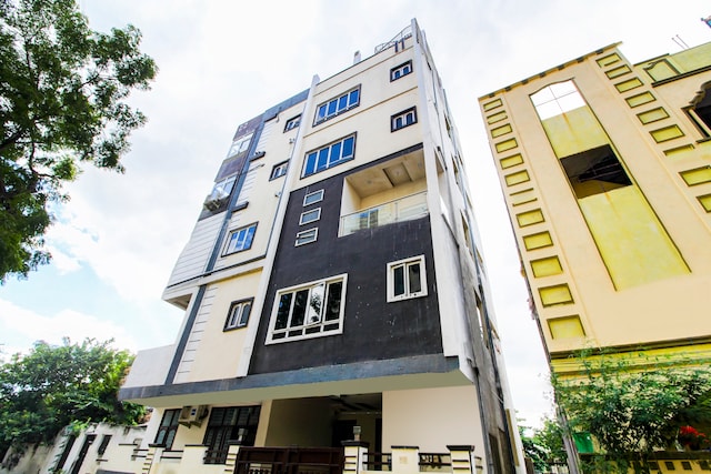 Oyo Home Comfortable Stays Near Aasam Gadh Current Office