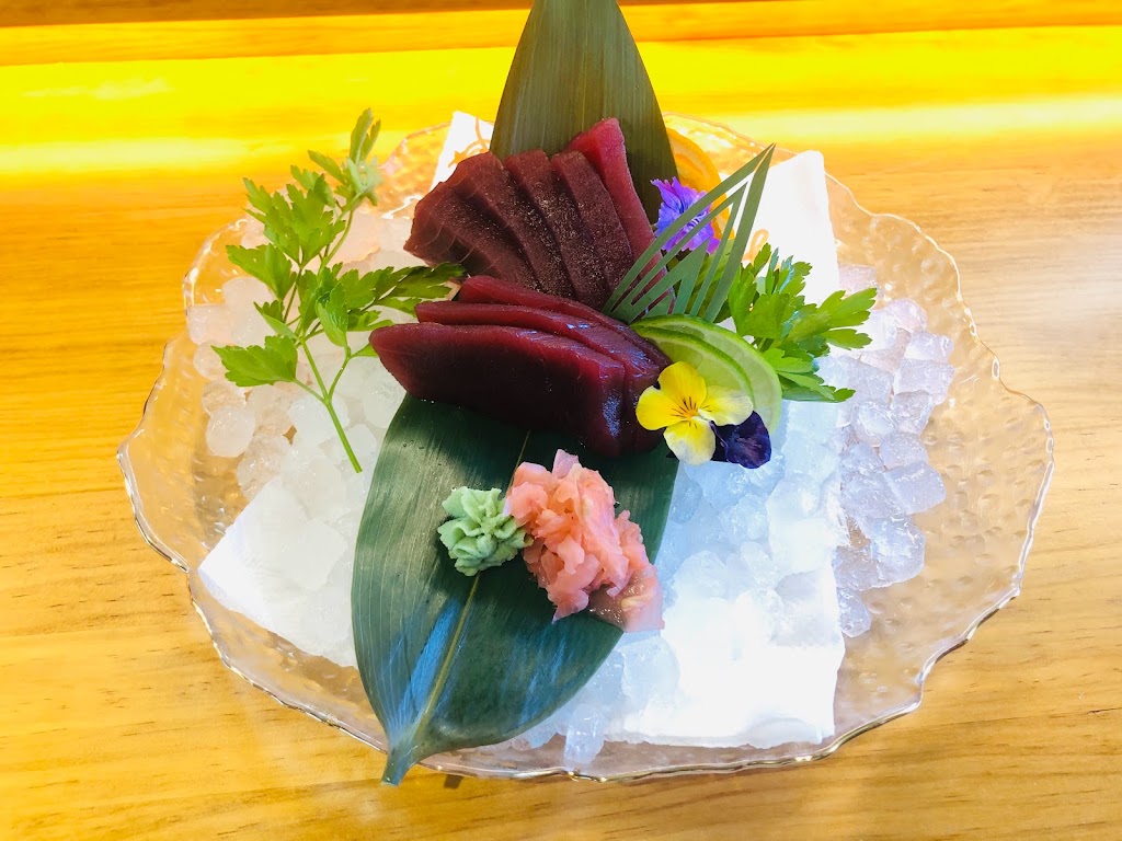 Restaurante OnSushi — Comida y bebida