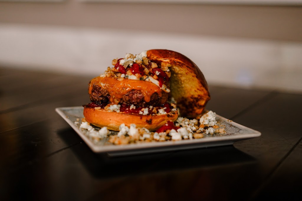 Hamburgueseria Malabar Street Food — Comida y bebida