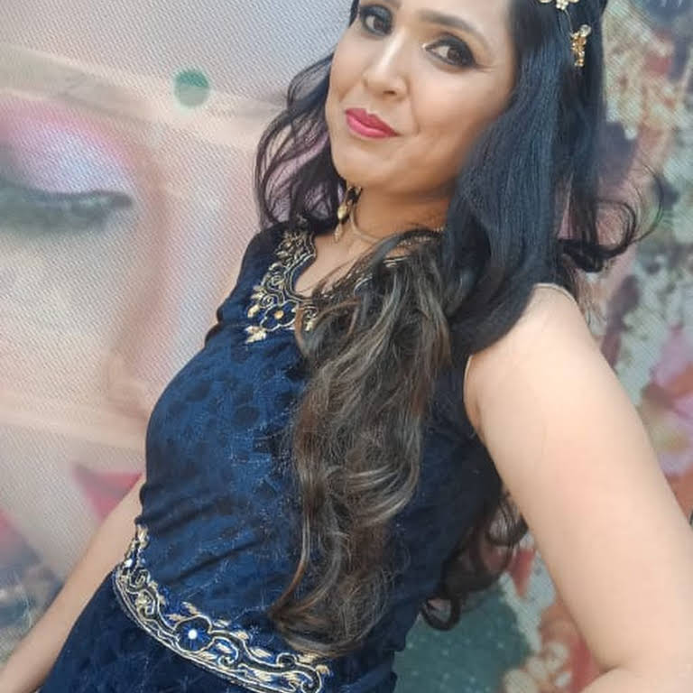 Mansi Beauty Parlour Classes In Lonavala