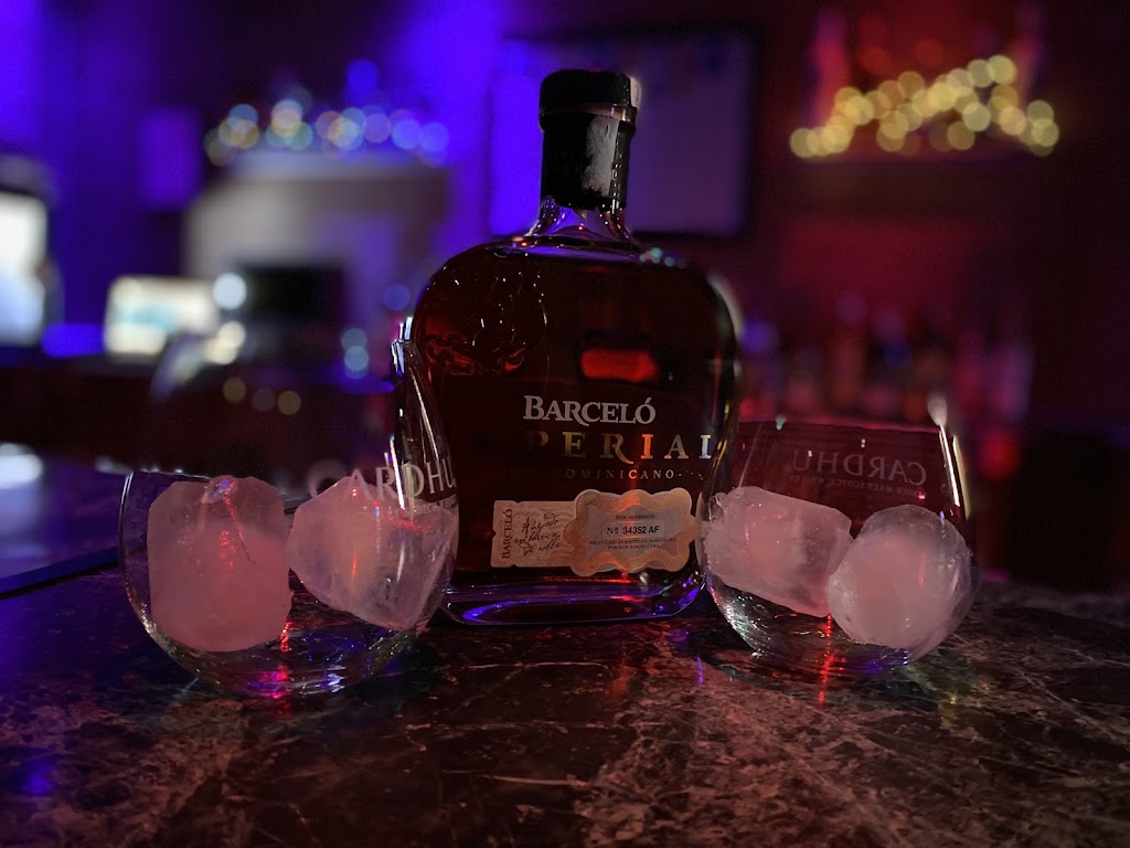 Pub Dacha — Comida y bebida