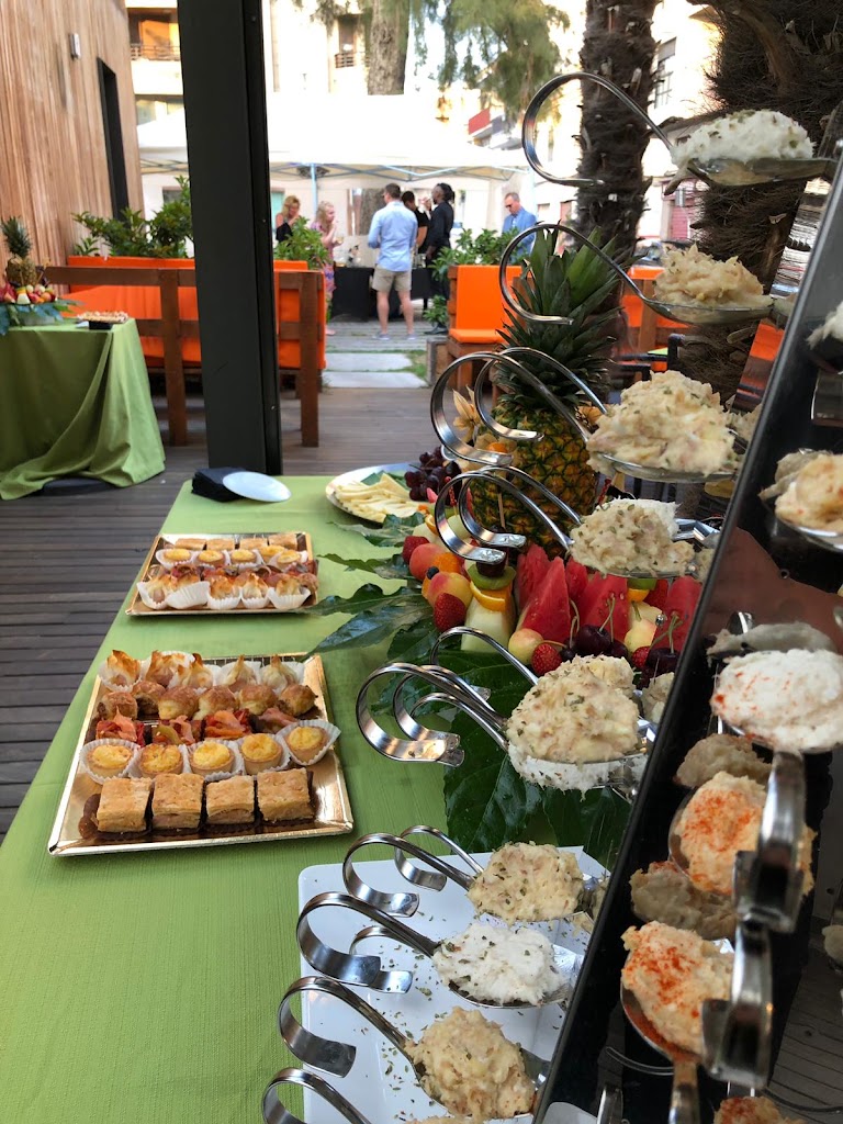 Xaghar Restaurante — Comida y bebida