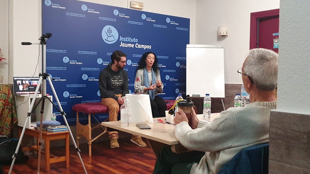 Jaume Campos Center — Del propietario