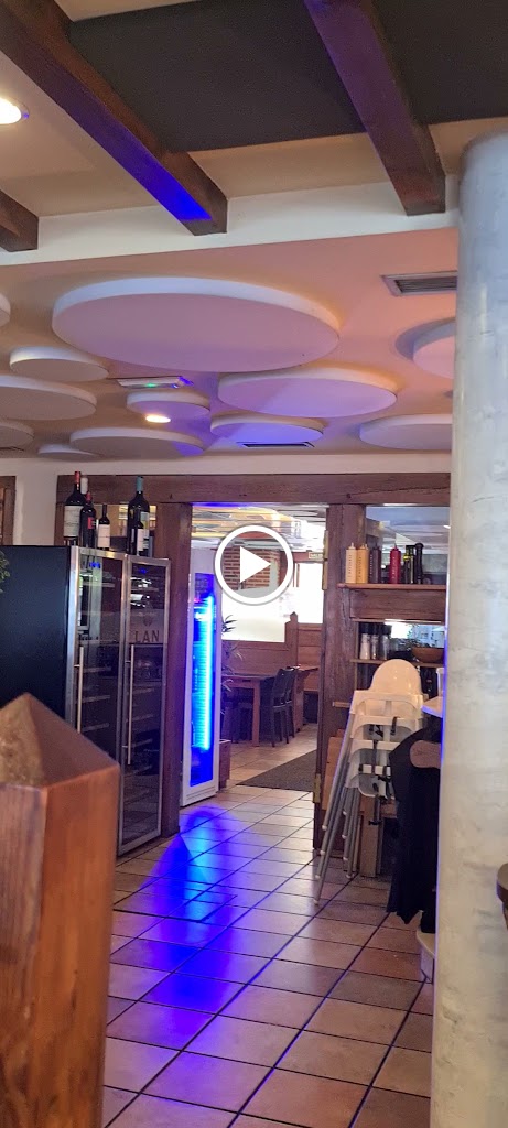 Restaurante El Trillo — Videos