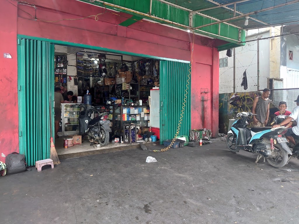 BENGKEL LOAK MOTOR