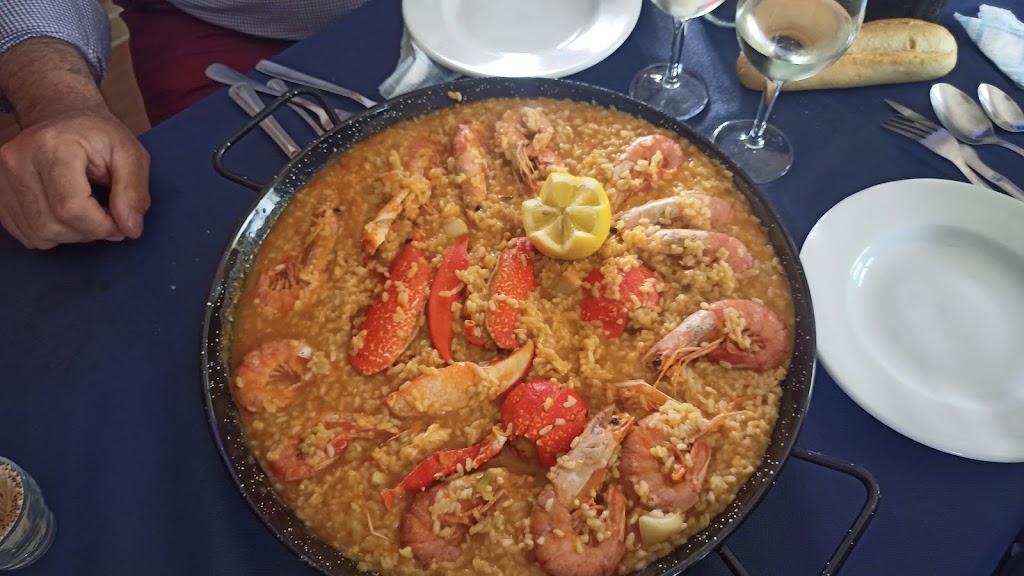 Bar cartucho — Comida y bebida