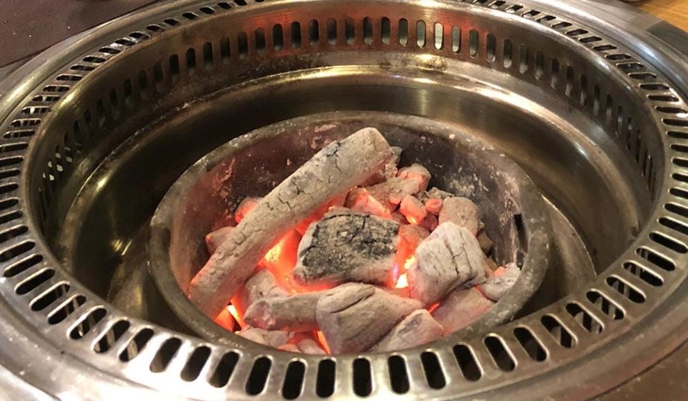 Asador Bilbao Brasan — Comida y bebida