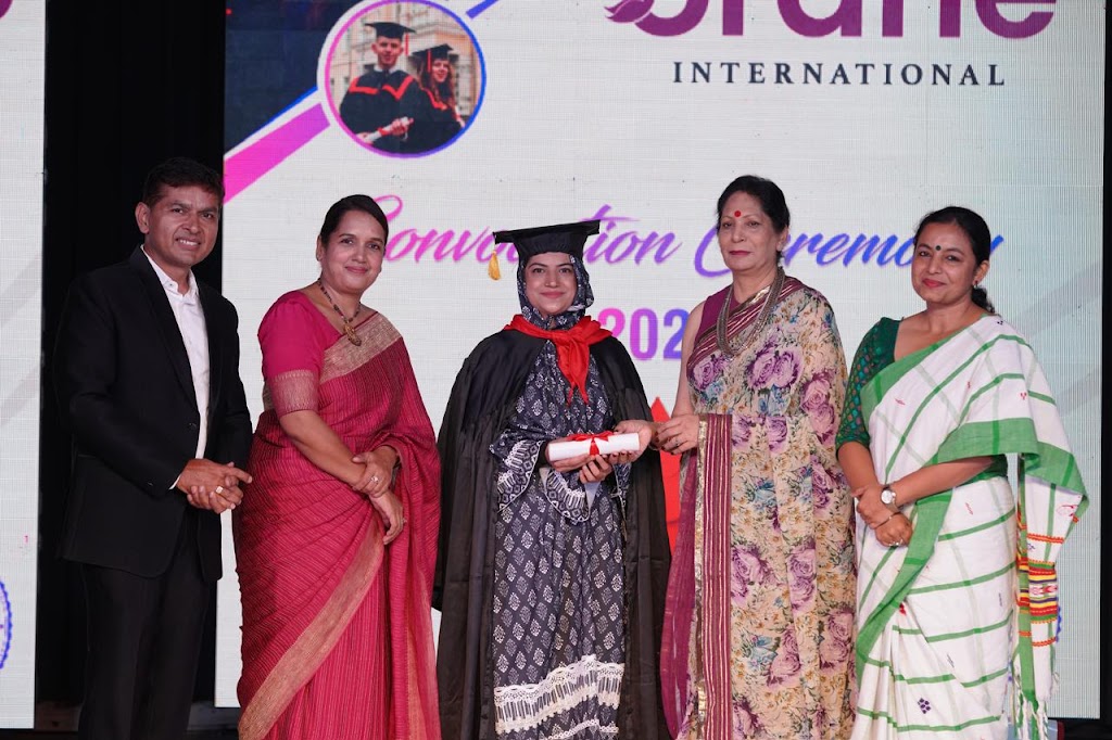 Munira S Beauty Salon Professional Hair Skin Cosmetologist Makeup Artist