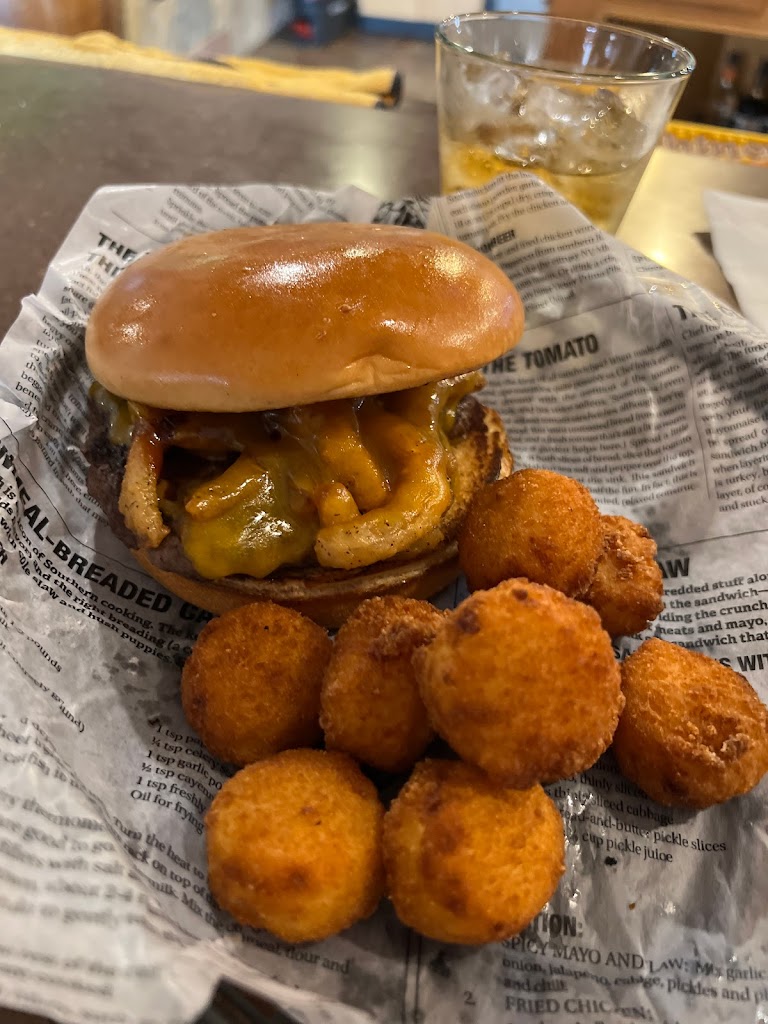  Sauers Old Fashioned Pub & Grill