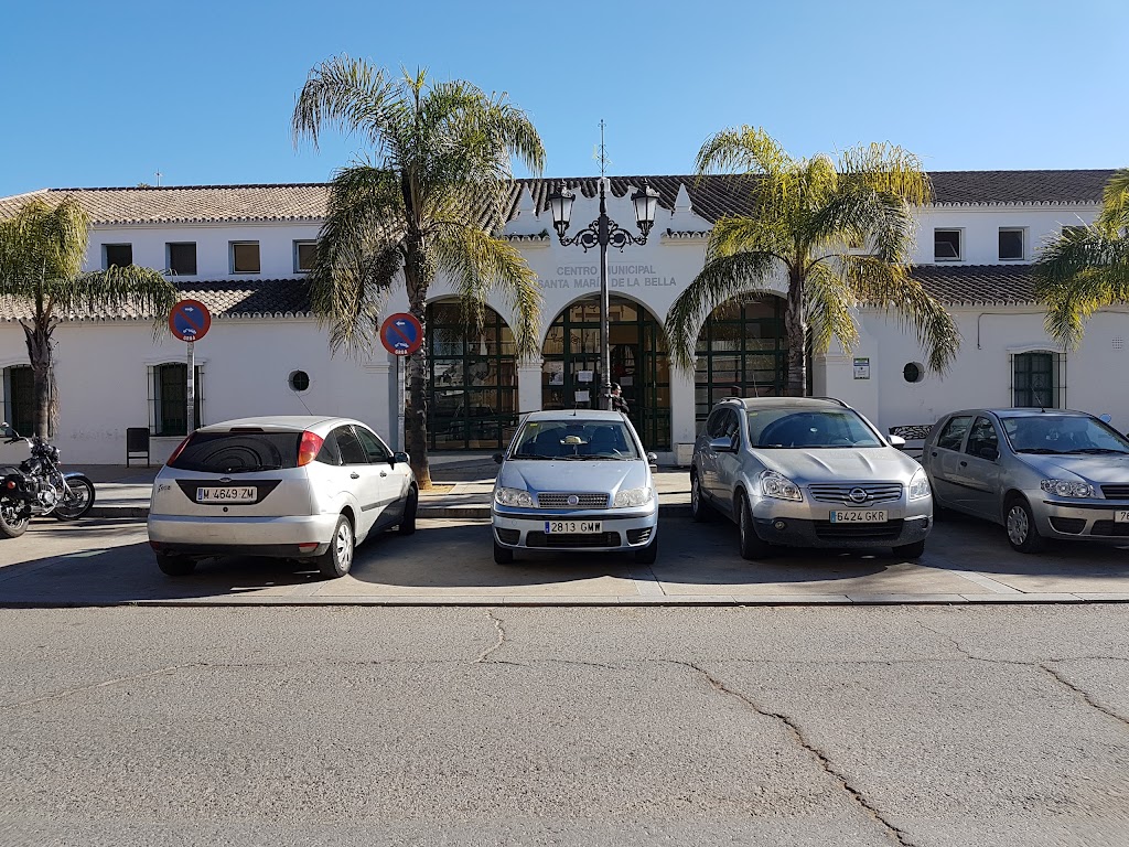 Centro Municipal Santa Maria De La Bella ("La Lonja")