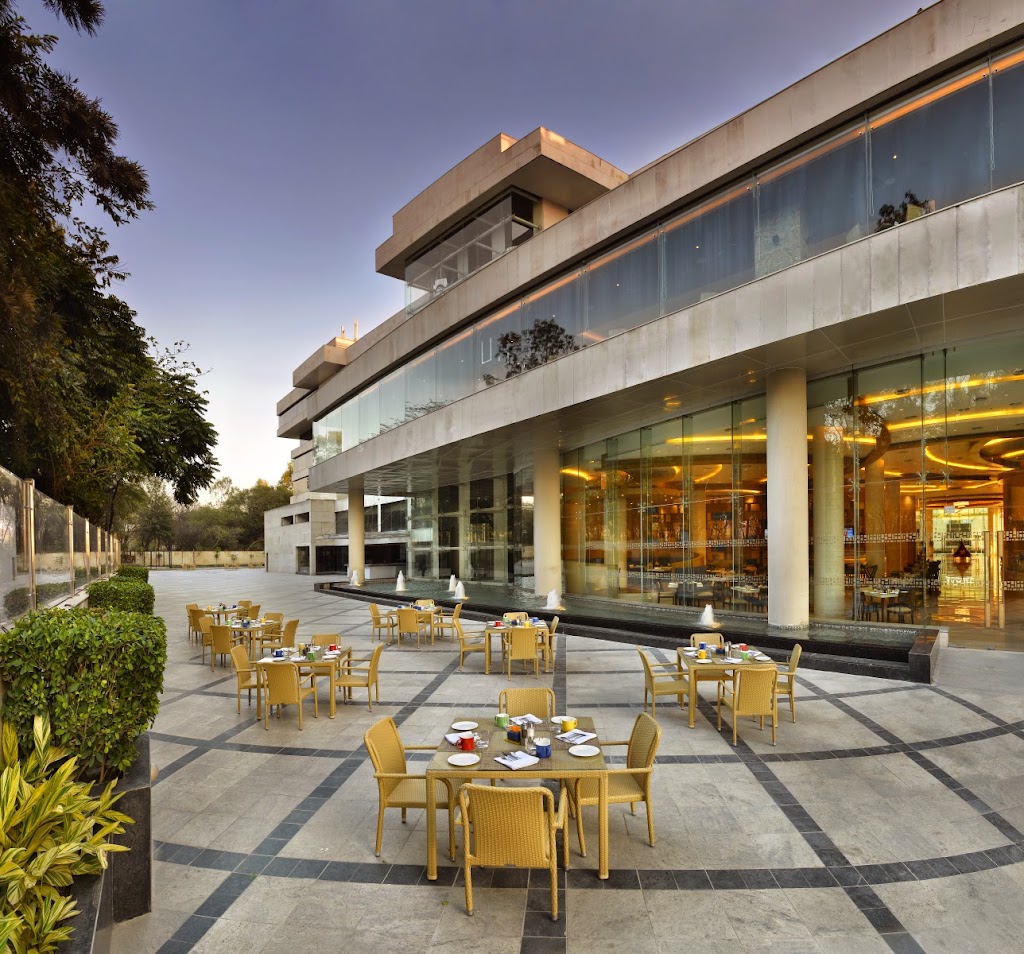 The Lalit Chandigarh