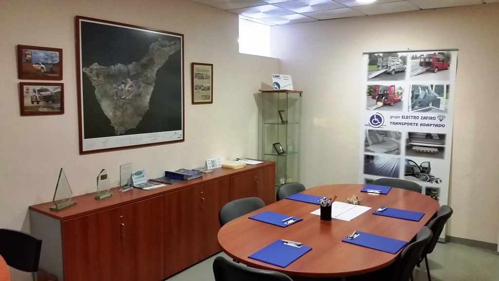 Autoadaptaciones Canarias — Interior