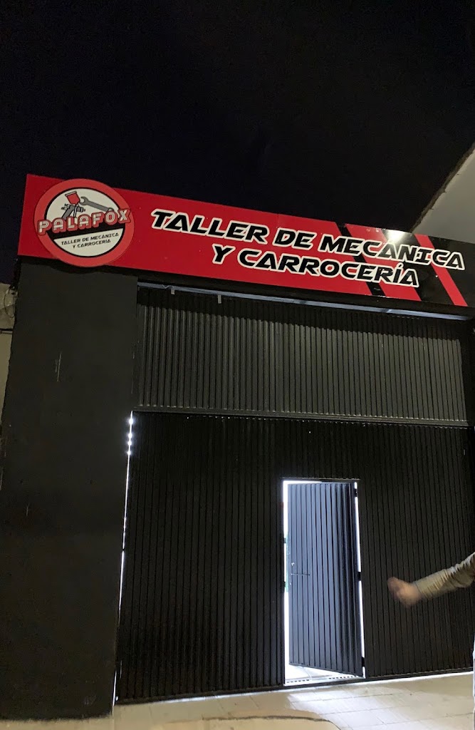 Talleres Palafox — Exterior