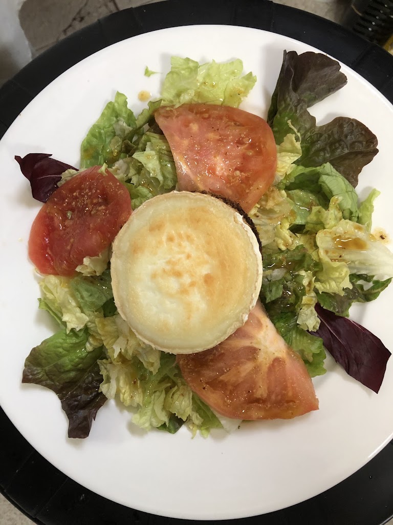 El Antiguo Casino de Cardedeu — Comida y bebida