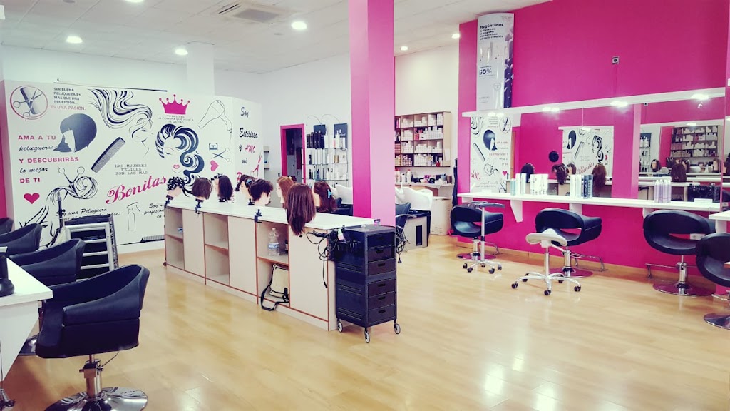 Ines Destellos Peluqueria-Academia — Interior