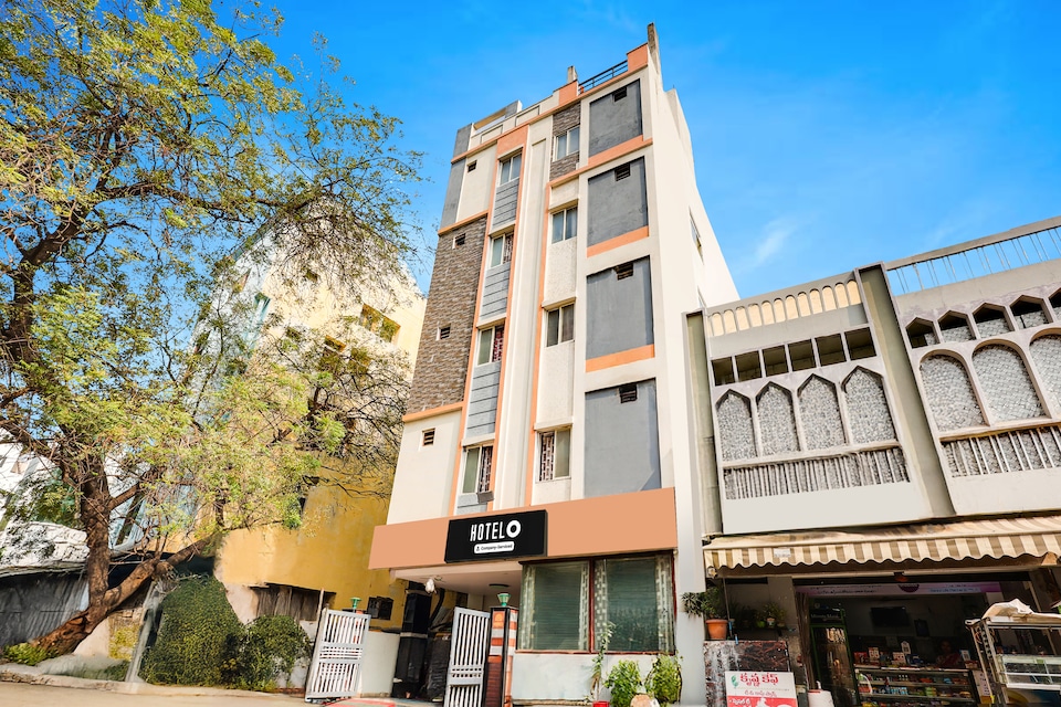 Hotel O Guntur