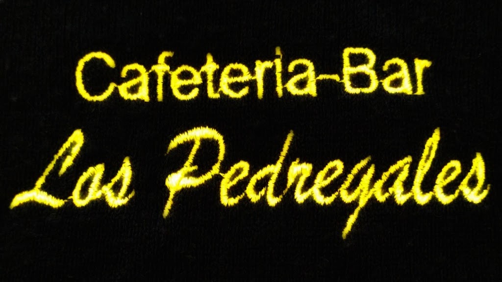 Cafeteria bar los pedregales — Del propietario