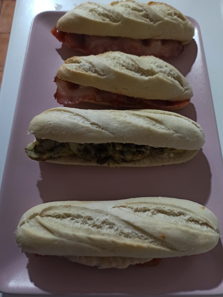 Momentoscafe — Comida y bebida