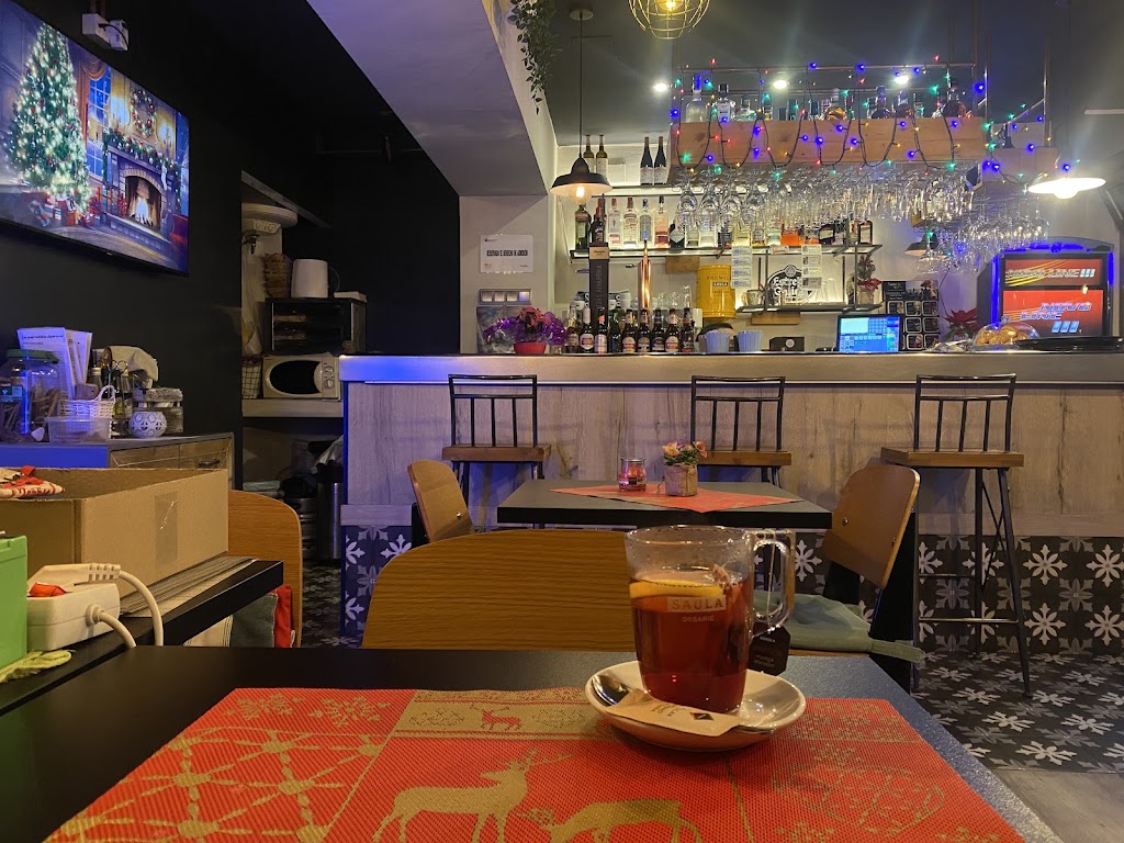 La Paradeta Iberica — Ambiente