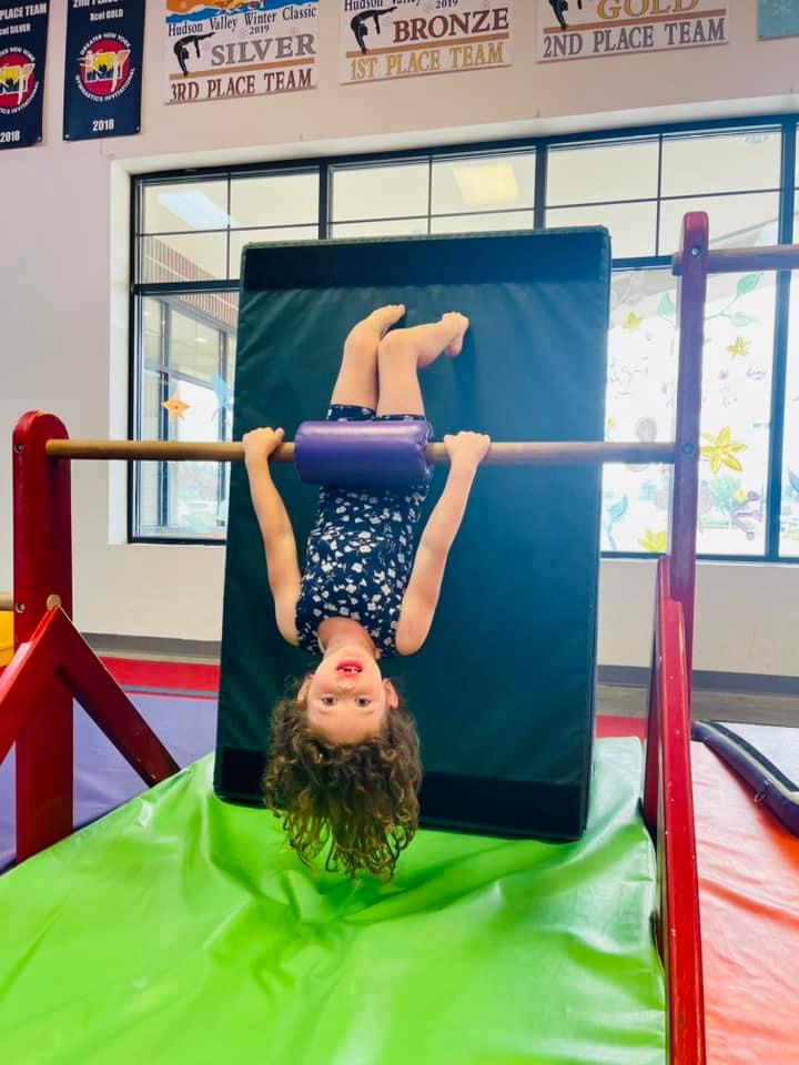  Twist'N Flip Gymnastics