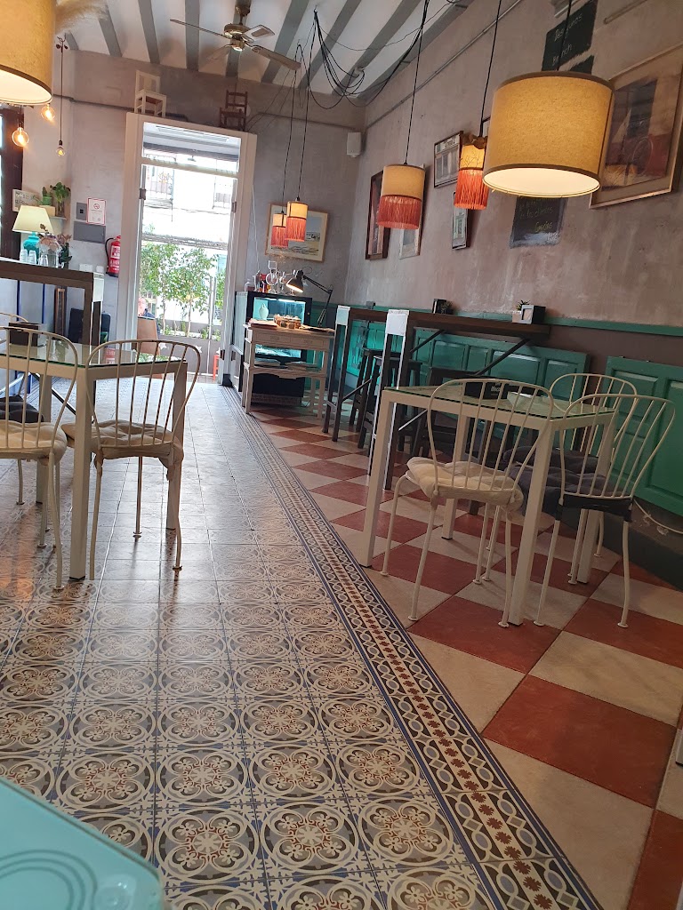 Bar Larga 70 — Ambiente