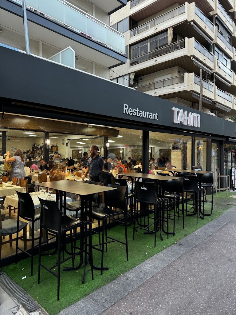Restaurante Tahiti — Ambiente