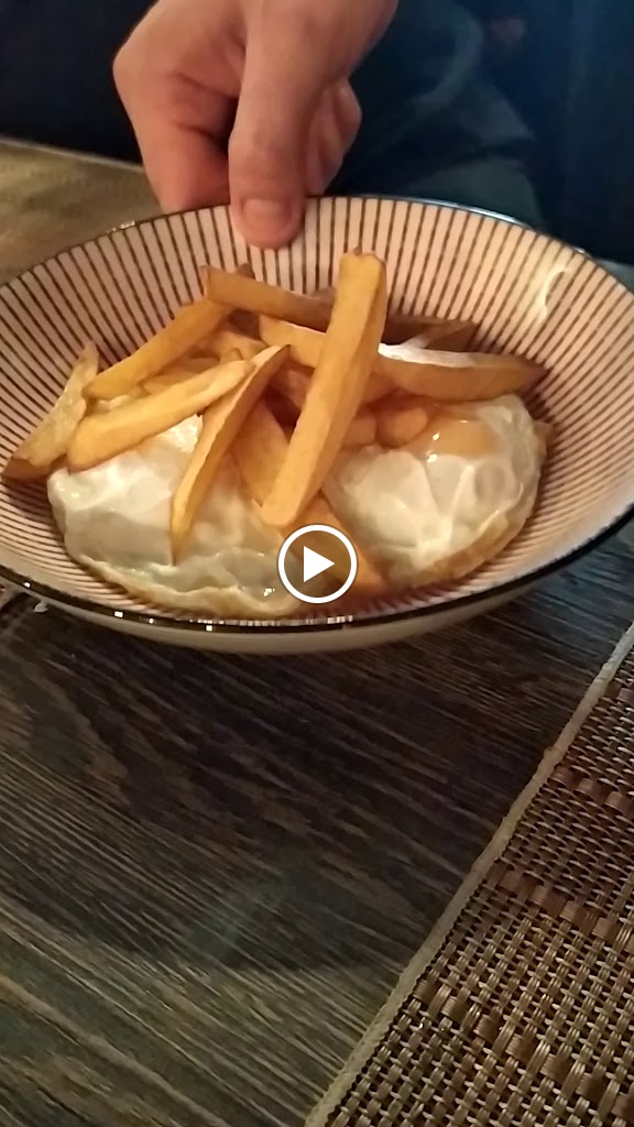 Pocavergonya Bistro — Videos