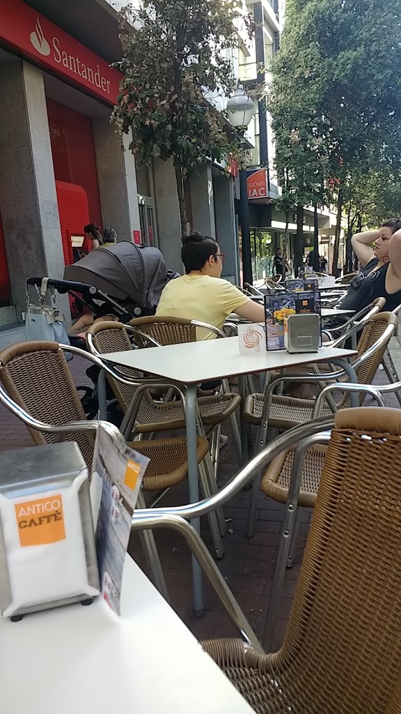 Antico Caffe — Ambiente