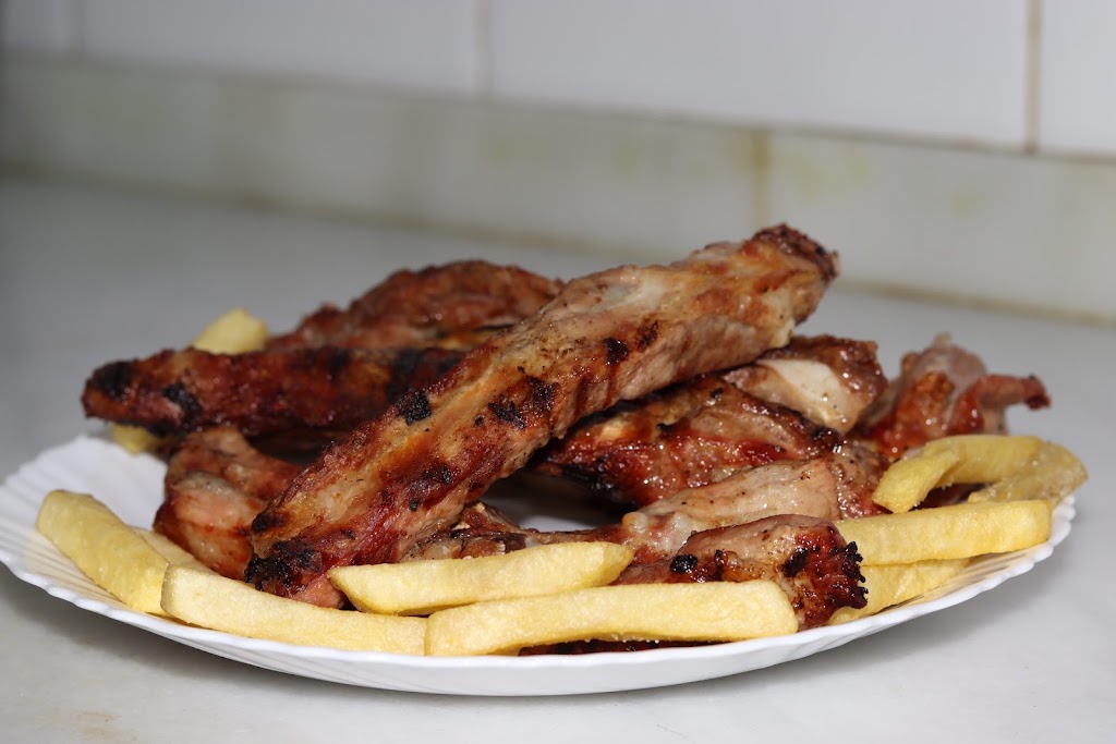 El Imperio Del Pollo — Del propietario
