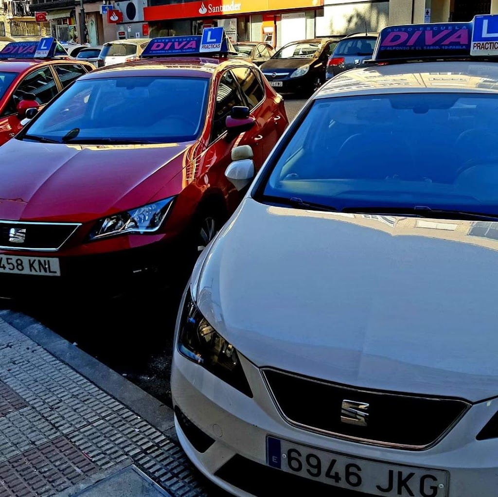 Auto escuela DIVA — Del propietario