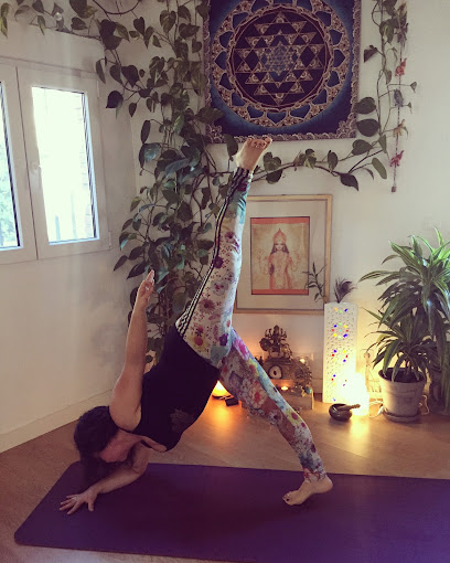 Irene Anton y Mas Yoga — Yoga