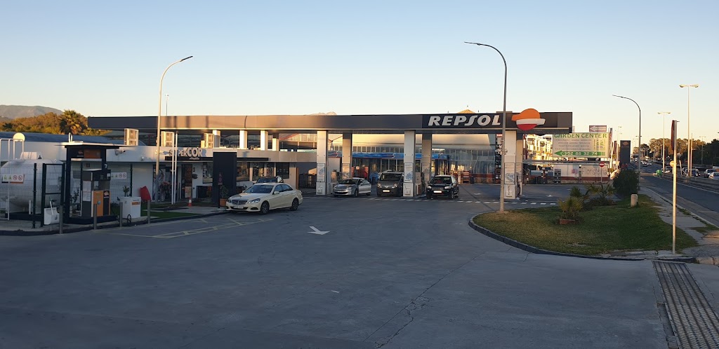 Estacion de Servicio Repsol — Surtidor de combustible