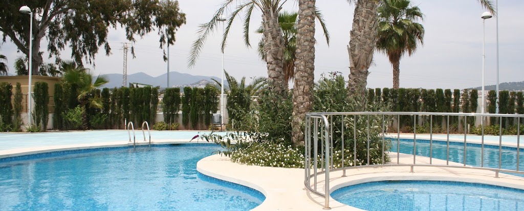 Apartamentos Larimar | Unitursa — Servicios