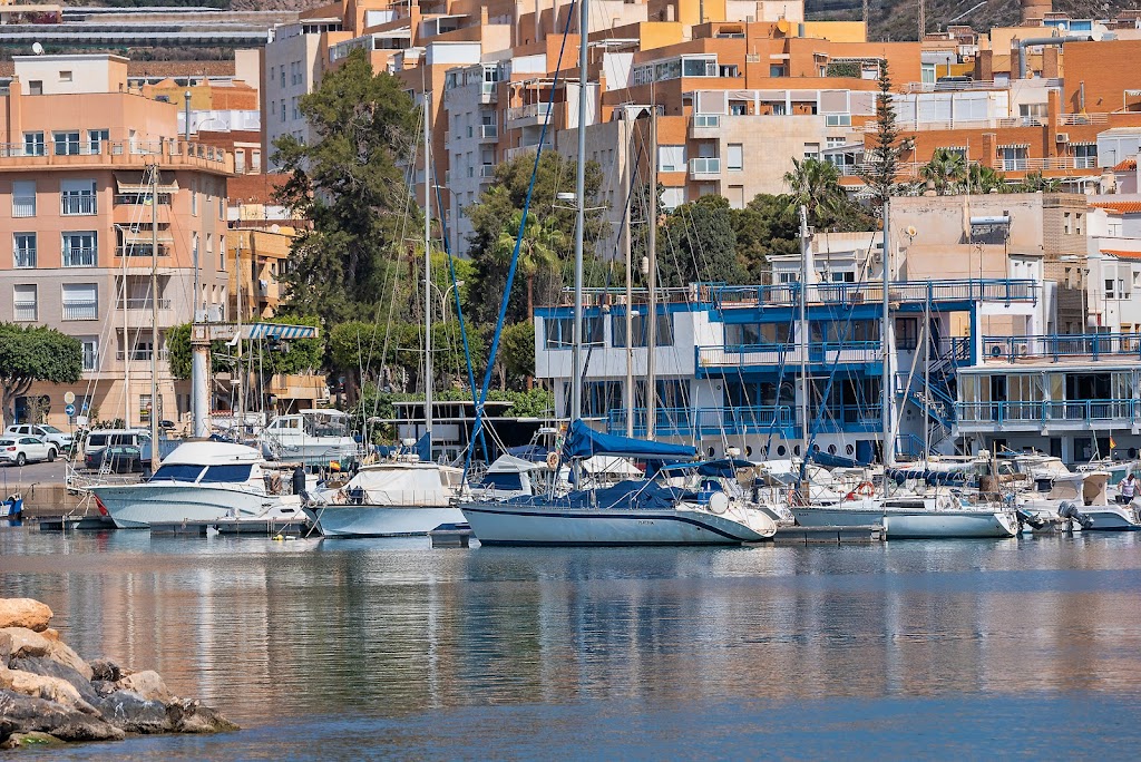 Puerto Pesquero y Deportivo