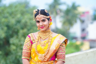 Rr Beauty Zone And Training Institute