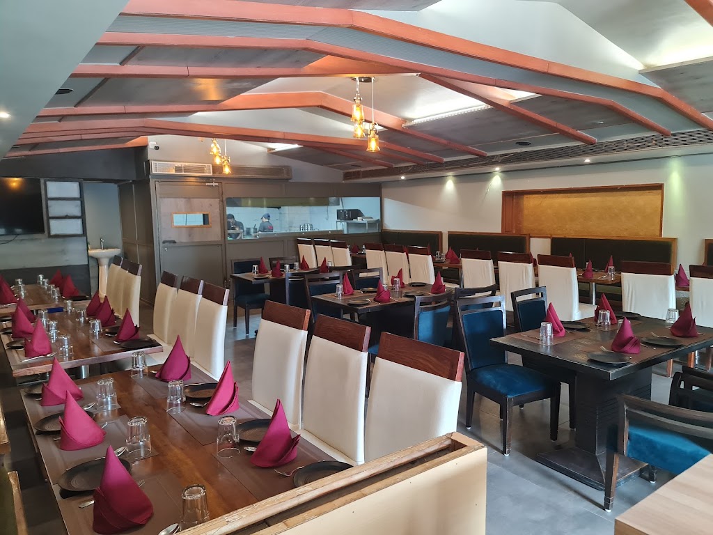 Lark Restaurant Best Restaurant In Ludhiana