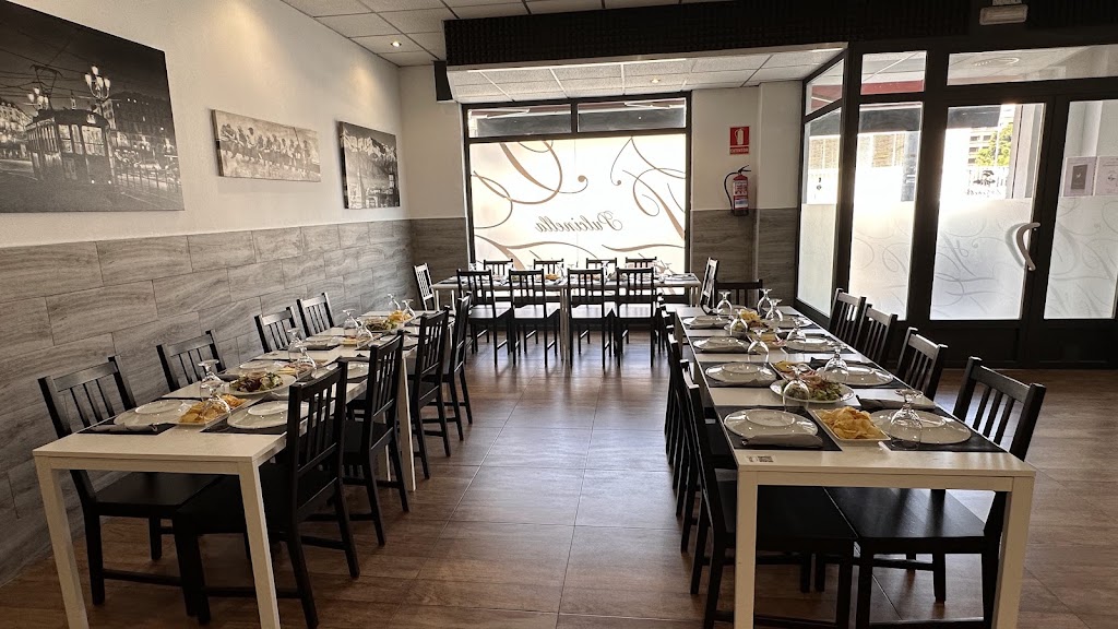 Pulcinella Ristorante Pizzeria — Ambiente