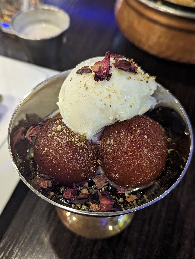 Gulab jamun